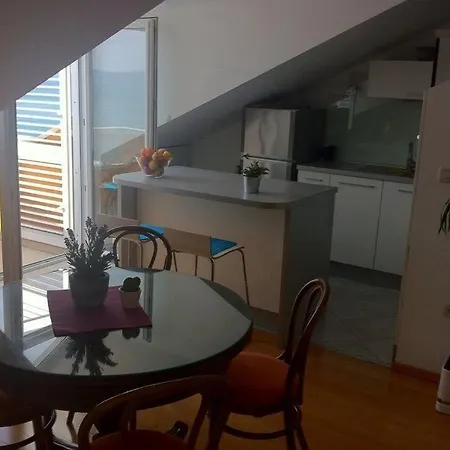 Penthouse Spomenka Floor On Apartamento *